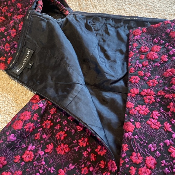 Jill Stuart Floral Off The Shoulder Dress Black Rasperberry Mauve 1055175 Size 0 - Picture 16 of 17